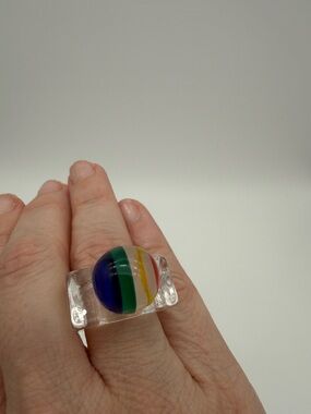 Vintage lucite disco style ring multicolor size 5